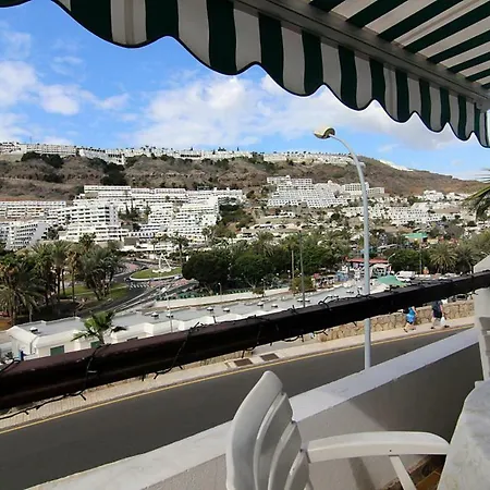 Lovely 2 Bedroom House With Private Garden Mogan