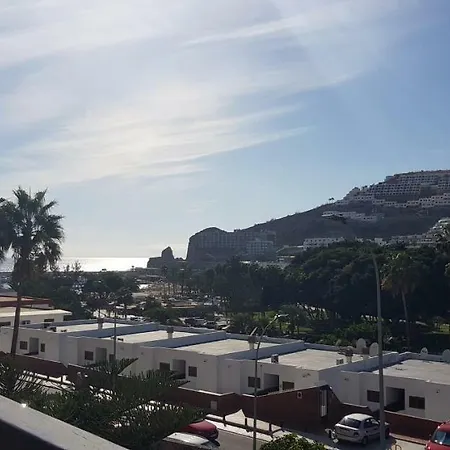Willa Lovely 2 Bedroom House With Private Garden Mogán