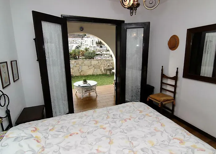 Lovely 2 Bedroom House With Private Garden Vila Mogán
