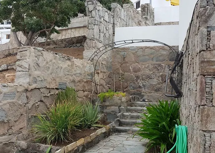 Vila Lovely 2 Bedroom House With Private Garden