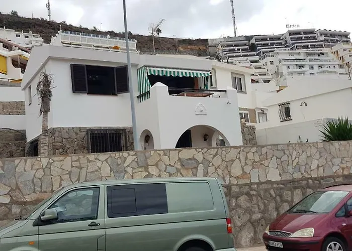 Vila Lovely 2 Bedroom House With Private Garden *